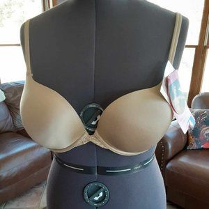 NWT Push-Up Bra-Adds two sizes